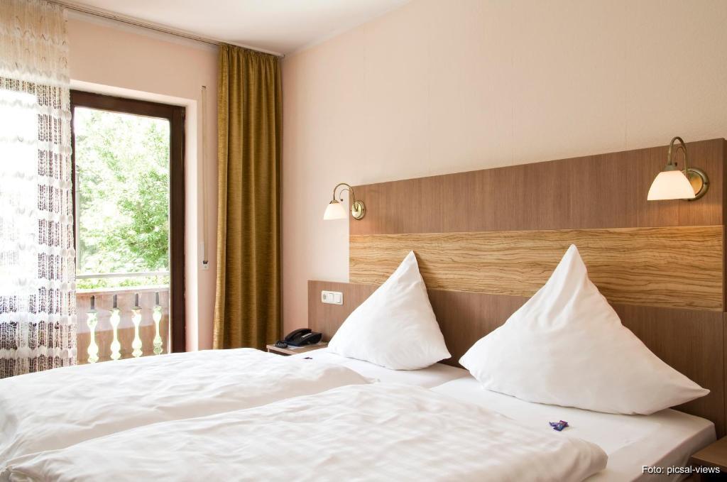 Gasthof & Landhotel Ohrnbachtal Weilbach الغرفة الصورة
