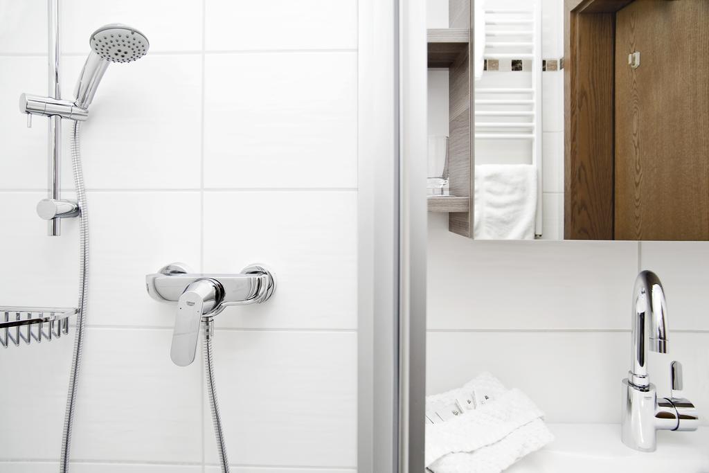 Gasthof & Landhotel Ohrnbachtal Weilbach المظهر الخارجي الصورة